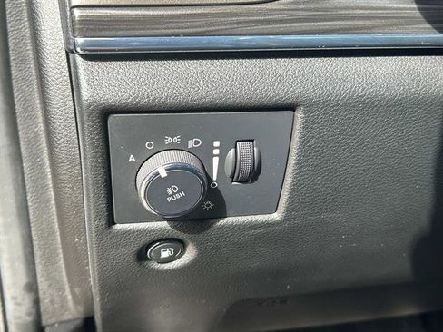 Certified 2022 Jeep Grand Cherokee Limited image 23