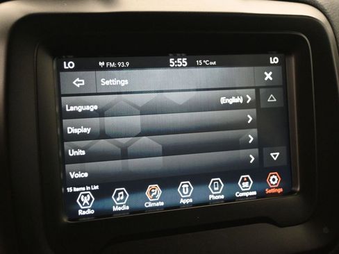 Used 2019 Jeep Renegade Latitude image 14