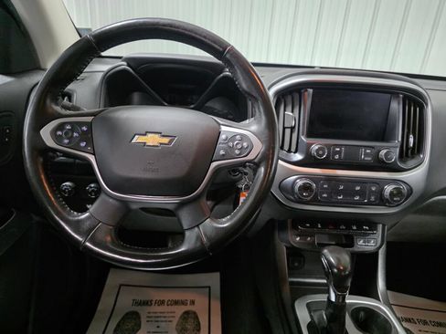 Used 2022 Chevrolet Colorado LT w/ Luxury Package AWD/4WD image 8