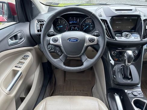 Used 2015 Ford Escape Titanium AWD/4WD image 16