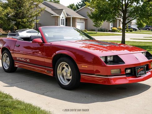 Used 1988 Chevrolet Camaro LT RWD image 12
