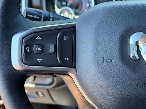 Used 2025 RAM 1500 Big Horn AWD/4WD image 17