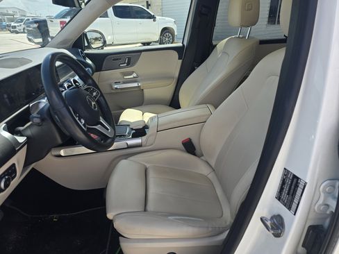 Used 2021 Mercedes-Benz GLB 250 image 10