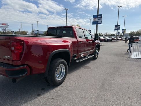 Used 2024 Chevrolet Silverado 3500 High Country w/ High Country Premium Package image 5