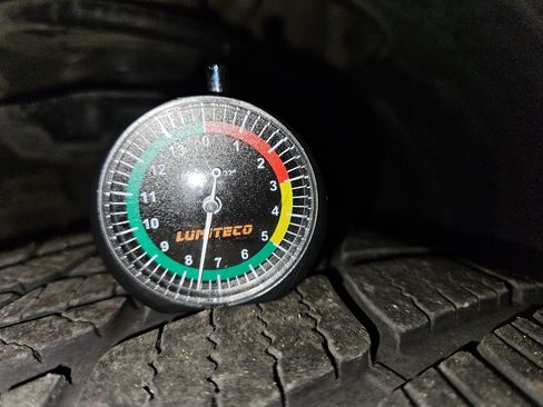 Used 2023 Mitsubishi Outlander SE image 25