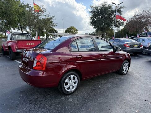 Used 2009 Hyundai Accent GLS w/ Popular Equipment Pkg 5 image 6
