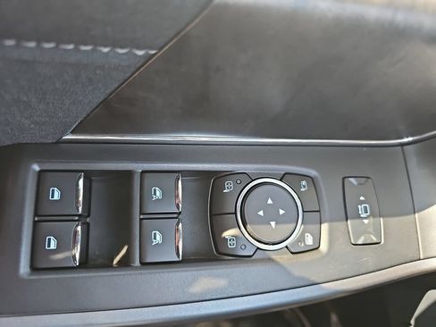 Used 2025 Ford F250 Lariat w/ Lariat Ultimate Package AWD/4WD image 27
