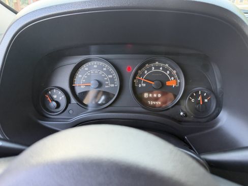Used 2016 Jeep Patriot Sport w/ Power Value Group FWD image 32