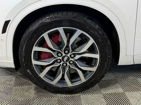 Certified 2023 Cadillac XT6 Sport w/ Technology Package image 12