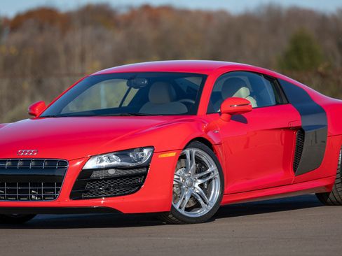 Used 2010 Audi R8 V10 image 14