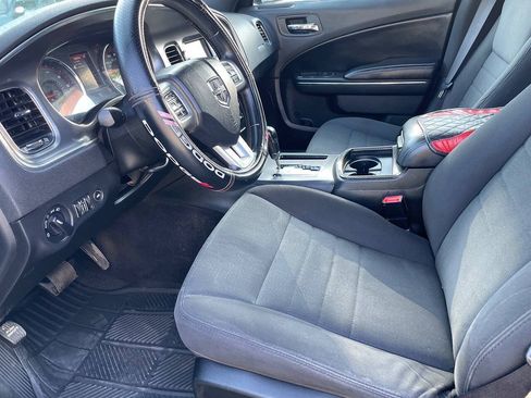 Used 2014 Dodge Charger SE w/ Sport Appearance Group RWD image 15