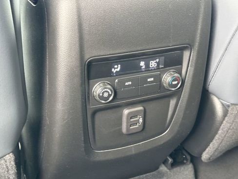 Certified 2023 Buick Enclave Essence AWD/4WD image 20