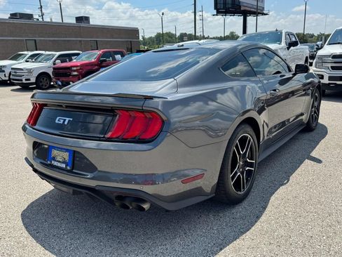 Used 2019 Ford Mustang GT Premium RWD image 3