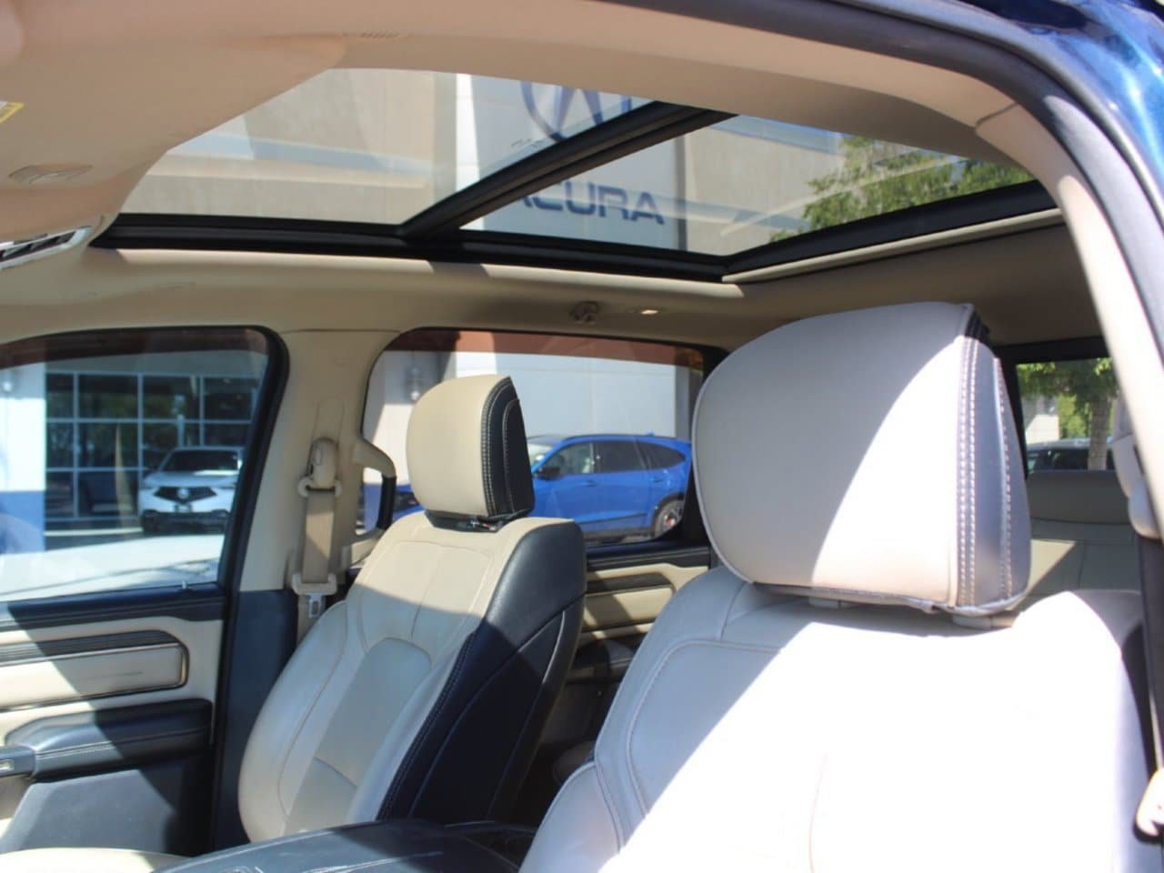 Used 2021 RAM 1500 Limited AWD/4WD image 17
