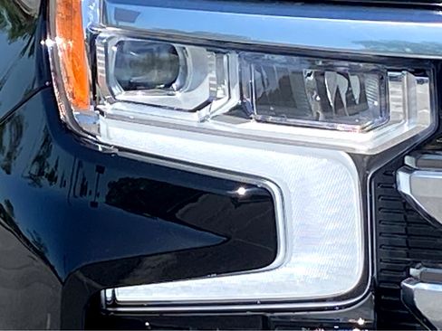 New 2025 Chevrolet Silverado 1500 High Country AWD/4WD image 21