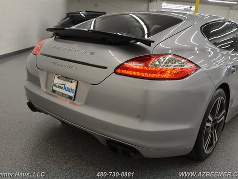 Used 2013 Porsche Panamera GTS image 42
