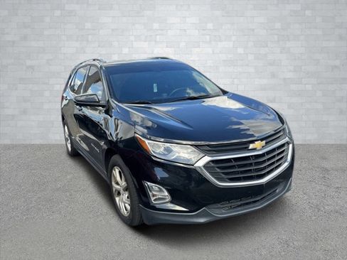 Used 2019 Chevrolet Equinox LT w/ Sun & Navigation Package image 1