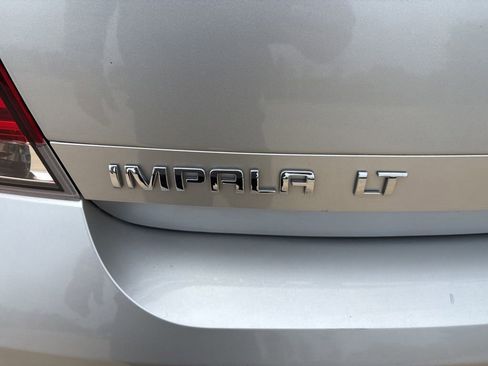 Used 2012 Chevrolet Impala LT FWD image 20