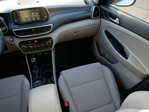 Used 2019 Hyundai Tucson Value w/ Cargo Package image 11