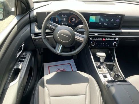 New 2025 Hyundai Tucson XRT image 8