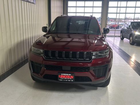 New 2026 Jeep Grand Cherokee L 4WD image 7