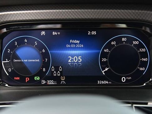 Used 2025 Volkswagen Atlas Peak Edition SE image 12