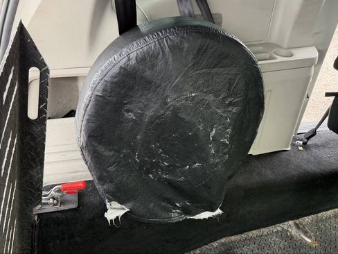 Used 2017 Dodge Grand Caravan SXT FWD image 23