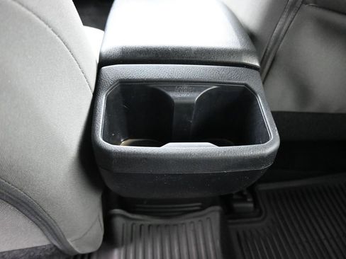 Used 2020 Toyota Tacoma SR image 29