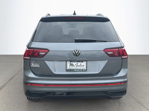 Used 2022 Volkswagen Tiguan SE R-Line image 5