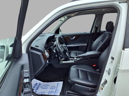 Used 2015 Mercedes-Benz GLK 350 4MATIC image 22