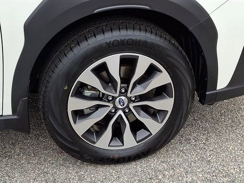 Used 2025 Subaru Outback Limited image 8