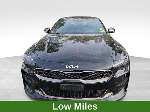 Used 2022 Kia Stinger GT2 image 2