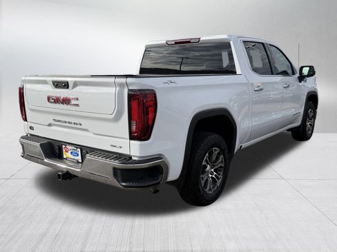 Used 2025 GMC Sierra 1500 SLT image 7
