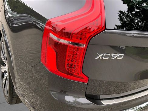 Used 2024 Volvo XC90 T8 Ultimate w/ Lounge Package AWD/4WD image 28