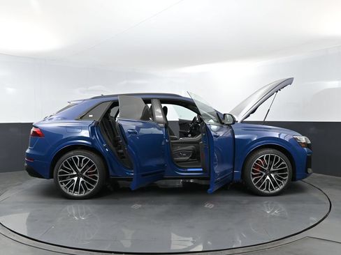 New 2026 Audi SQ8 Premium Plus AWD/4WD image 30