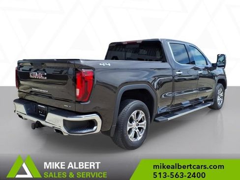 Used 2021 GMC Sierra 1500 SLT w/ SLT Convenience Package AWD/4WD image 7
