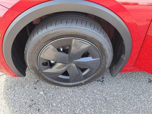 New 2026 Toyota Prius LE image 14