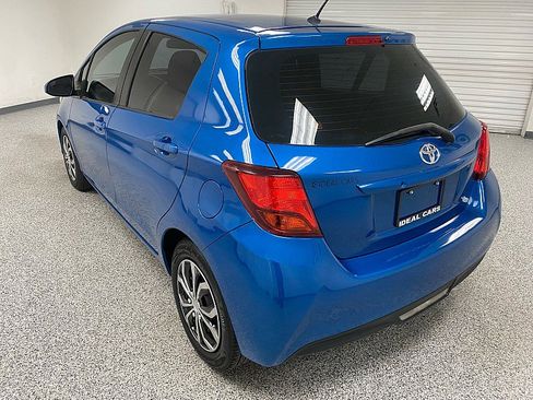 Used 2016 Toyota Yaris L image 7
