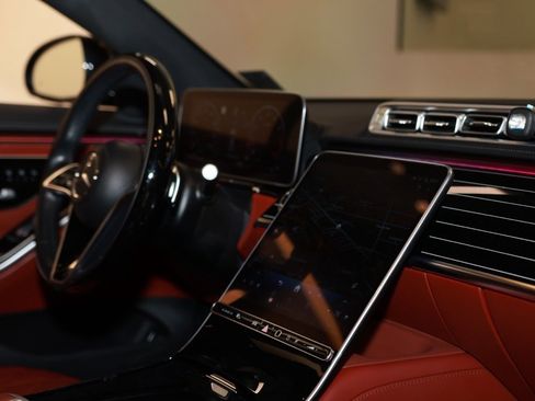 Used 2022 Mercedes-Benz S 580 4MATIC Sedan image 18