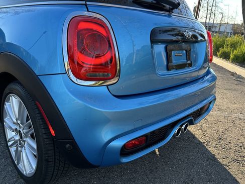 Used 2015 MINI Cooper S image 30