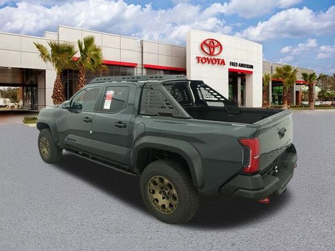 New 2026 Toyota Tacoma Trailhunter image 6
