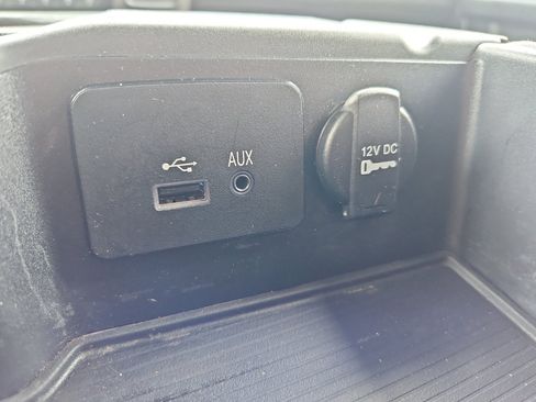 Used 2016 RAM 3500 Tradesman image 39