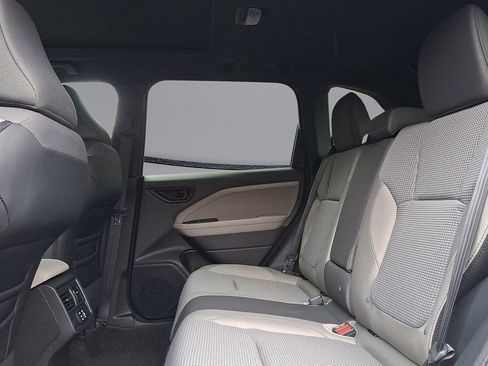 New 2026 Subaru Forester Premium AWD/4WD image 10