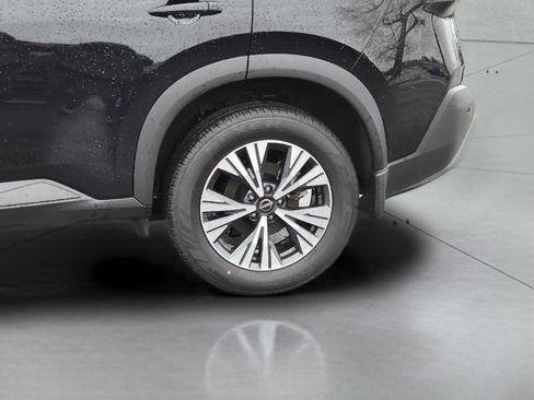 Used 2023 Nissan Rogue SV AWD/4WD image 29