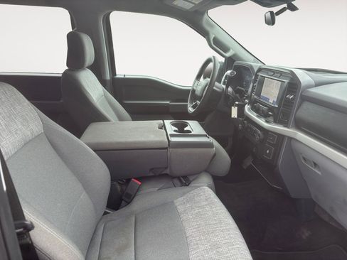 Used 2023 Ford F150 XLT image 15