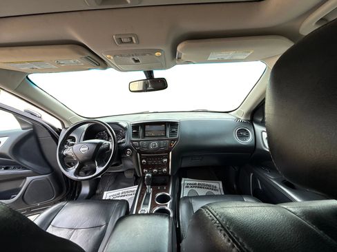Used 2013 Nissan Pathfinder SL w/ SL Premium Pkg AWD/4WD image 22