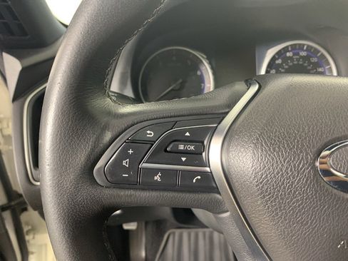 Used 2017 INFINITI Q60 2.0t w/ Moonroof Package image 18