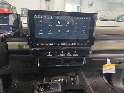 New 2026 GMC Hummer EV SUV AWD/4WD image 20