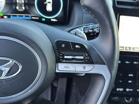 Used 2023 Hyundai Tucson Limited image 16