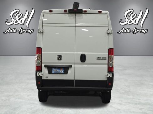 Used 2024 RAM ProMaster 2500 w/ Convenience Group FWD image 15